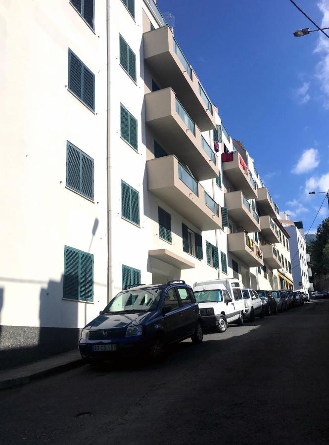 Funchal Petrolhead Apartment Exterior photo